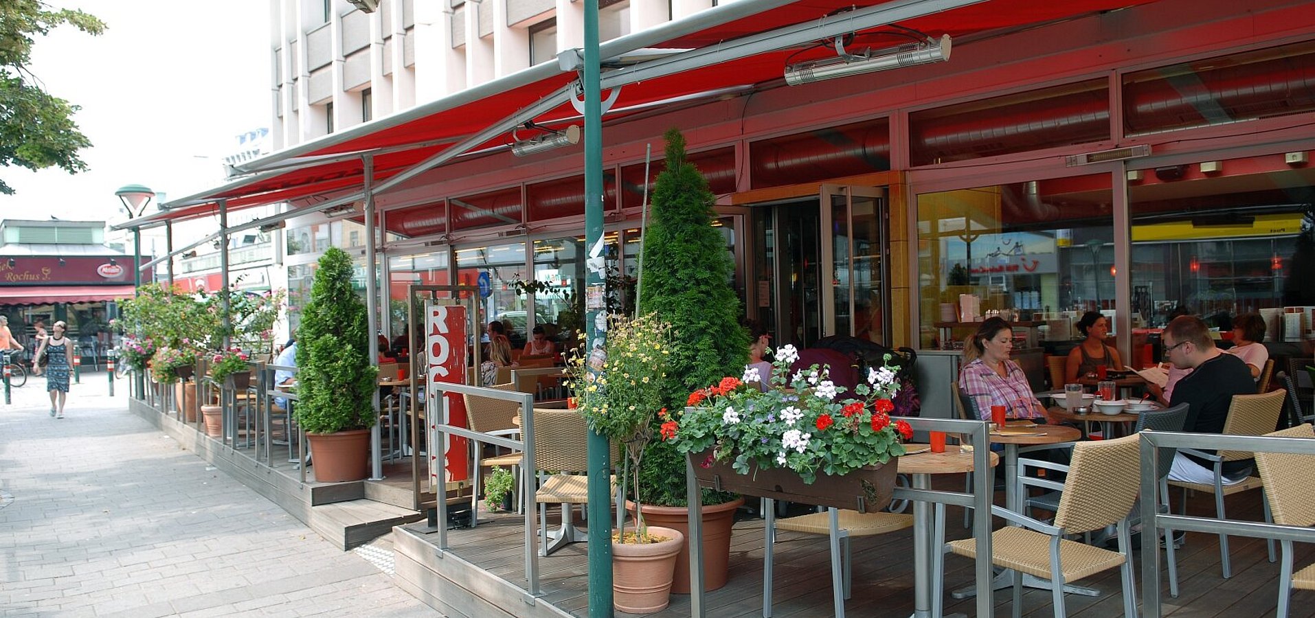 Blick vom Cafe Rochus zum Rochusmarkt
